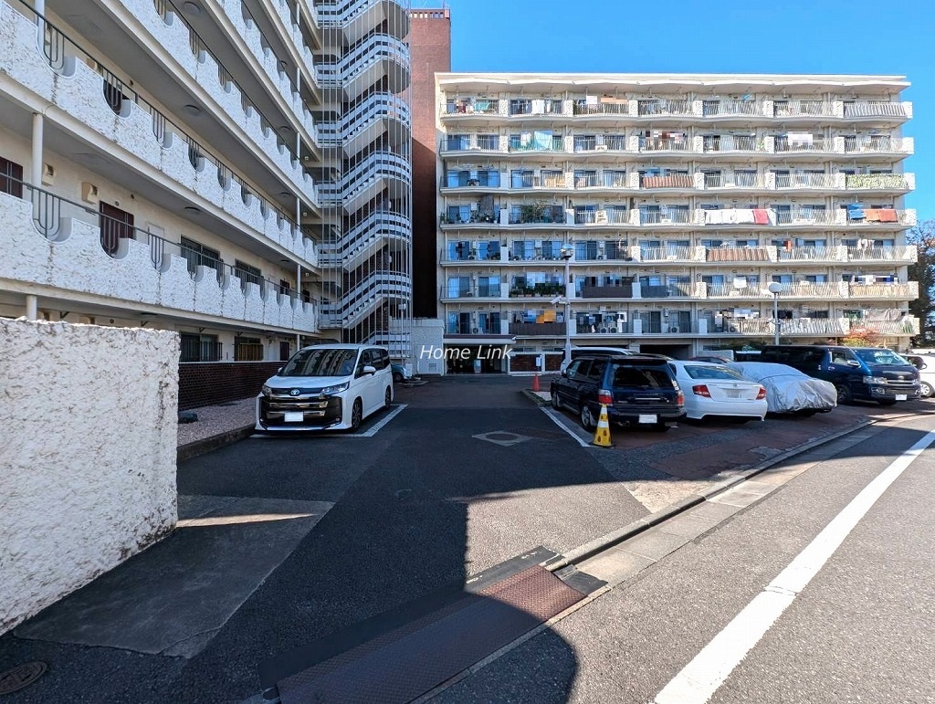 カーサ常盤台　エントランス前アプローチ